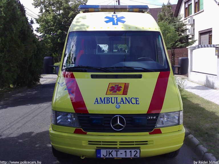 Mercedes-Benz Sprinter 314, Budapest, Emergency Service, fotó: Rédei József
Keywords: mentő magyar Magyarország mentőautó JKT-112