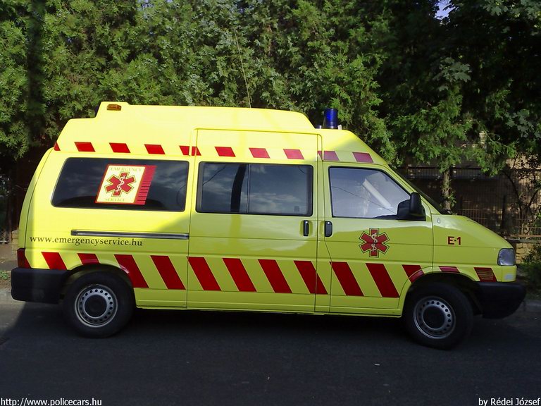 Volkswagen Transporter T4, Budapest, Emergency Service, fotó: Rédei József
Keywords: mentő magyar Magyarország mentőautó ITR-980