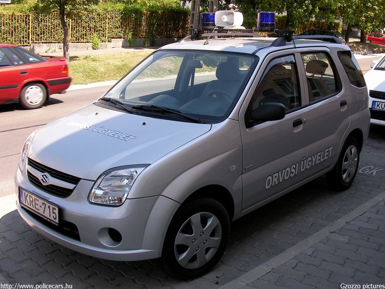 Suzuki Ignis, Székesfehérvár, orvosi ügyelet, fotó: Gzozzo pictures
Keywords: mentő magyar Magyarország mentőautó KRE-715