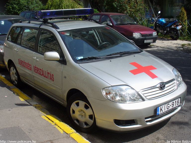 Toyota Corolla, Budapest, vérszállítás, fotó: Márton Balázs
Keywords: mentő magyar Magyarország mentőautó KIG-916