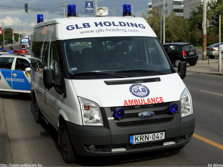 Ford Transit, Budapest, Heim Pál Gyermekkórház, sürgõsségi vérszállítás és betegszállítás, fotó: dénes
Keywords: mentő magyar Magyarország mentőautó KRN-047