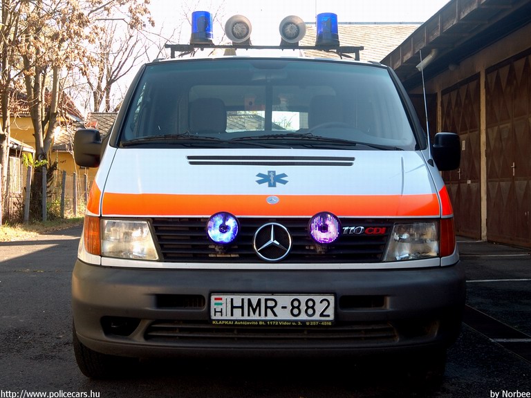 Mercedes Vito, Nagykáta, Országos Mentõszolgálat, fotó: Norbee
Keywords: mentő magyar magyarország mentőautó OMSZ HMR-882