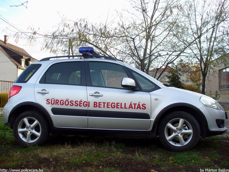 Suzuki SX4 4x4, Mohács, orvosi ügyelet, fotó: Márton Balázs
Keywords: mentő magyar Magyarország mentőautó KGP-284