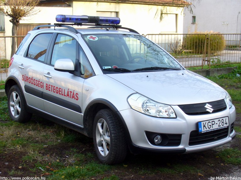 Suzuki SX4 4x4, Mohács, orvosi ügyelet, fotó: Márton Balázs
Keywords: mentő magyar Magyarország mentőautó KGP-284
