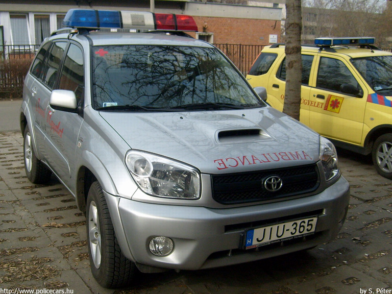 Toyota RAV4, Szolnok, orvosi ügyelet, fotó: S. Péter
Keywords: mentő magyar Magyarország mentőautó JIU-365