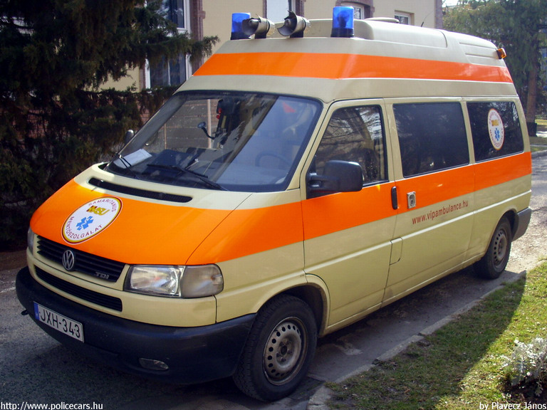 Volkswagen Transporter T4, Samaritanus Mentõszolgálat, fotó: Plavecz János
Keywords: mentő magyar magyarország mentőautó JXH-343