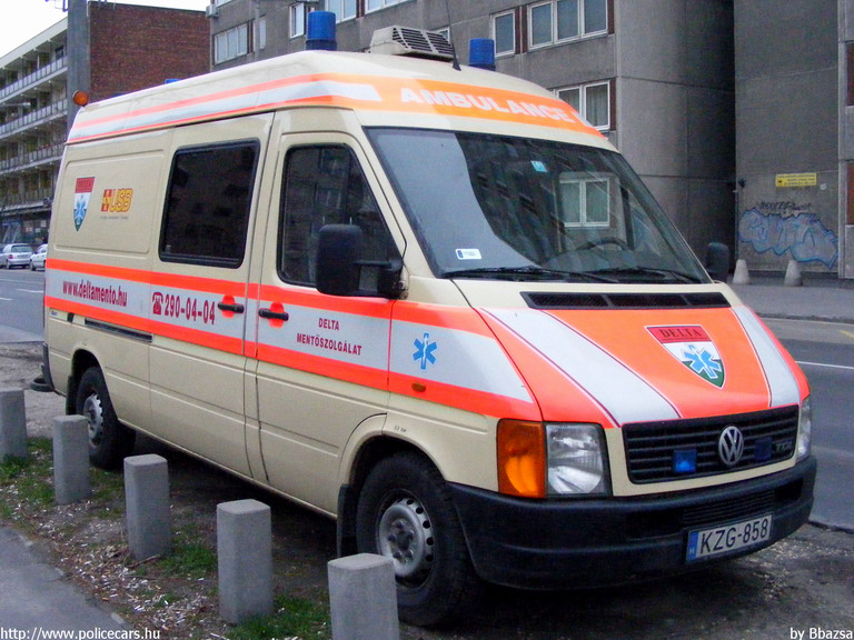 Volkswagen LT 35, Delta Mentõszolgálat, fotó: Bbazsa
Keywords: mentő magyar Magyarország mentőautó KZG-858