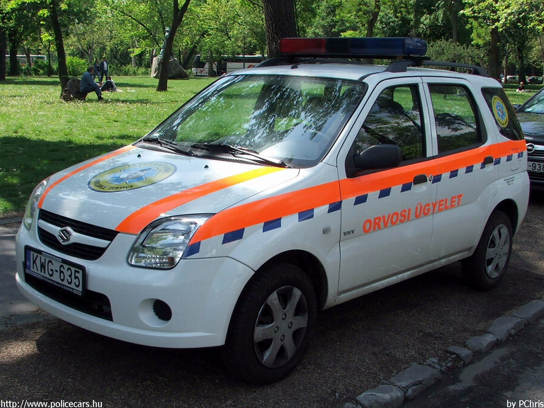 Suzuki Ignis, orvosi ügyelet, Budapest, International Ambulance, fotó: PChris
Keywords: mentő magyar Magyarország mentőautó KWG-635