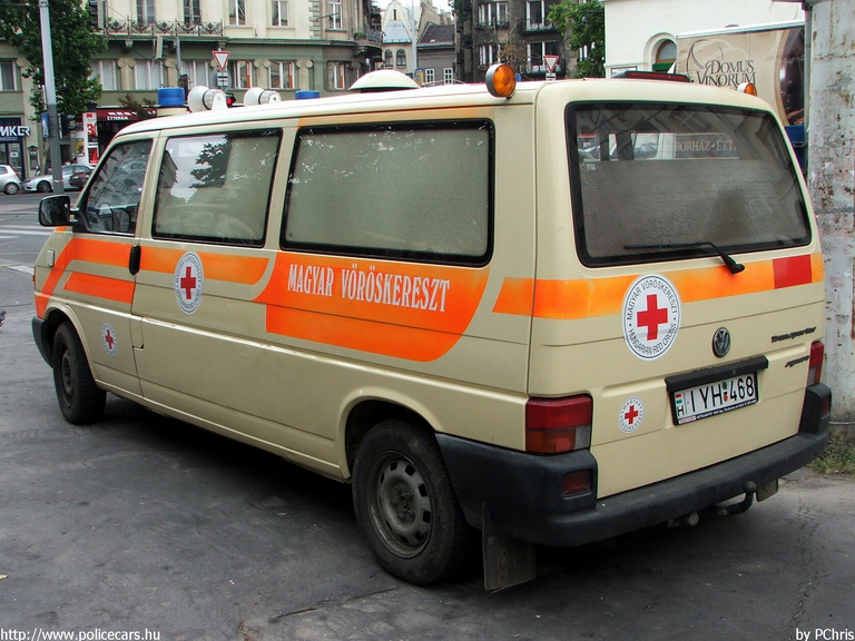 Volkswagen Transporter T4, Magyar Vöröskereszt, fotó: PChris
Keywords: mentő magyar Magyarország mentőautó IYH-468