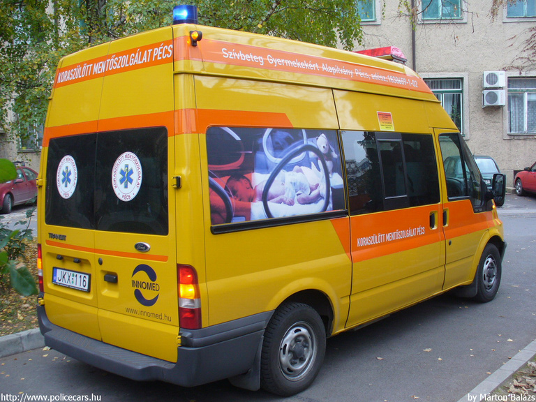Ford Transit, Pécs, Magyar Koraszülött Mentõ Közalapítvány, fotó: Márton Balázs
Keywords: mentő magyar Magyarország mentőautó JKX-116