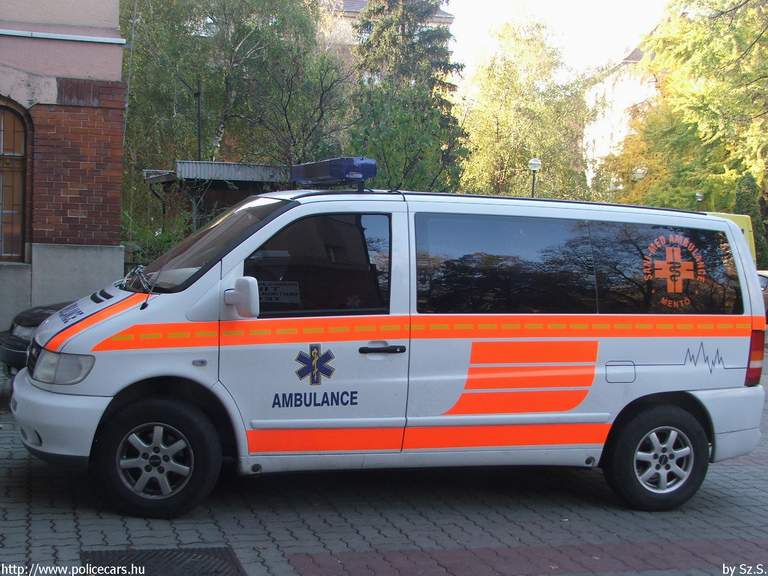 Mercedes-Benz Vito, Sani-Med Ambulance, fotó: Sz.S.
Keywords: mentő magyar Magyarország mentőautó IHA-956