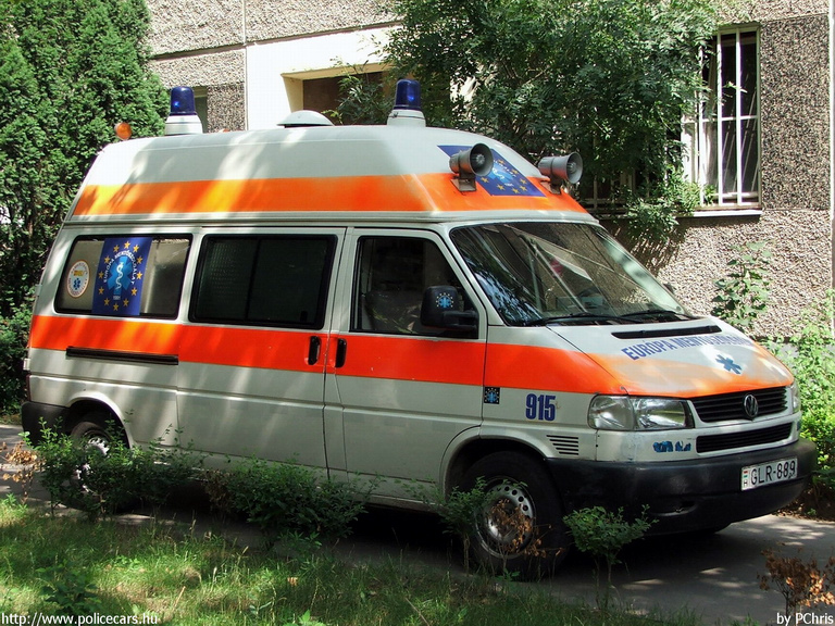 Volkswagen Transporter T4, Európa Mentõszolgálat (Samaritanus), fotó: PChris
Keywords: mentő magyar Magyarország mentőautó GLR-889