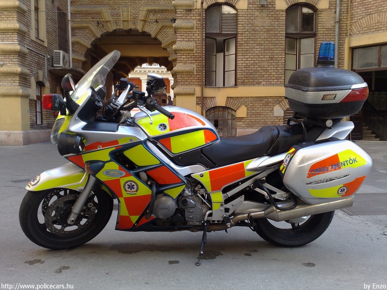Yamaha FJR1300, Országos Mentõszolgálat, fotó: Enzo
Keywords: mentő mentőmotor motor OMSZ magyar magyarország