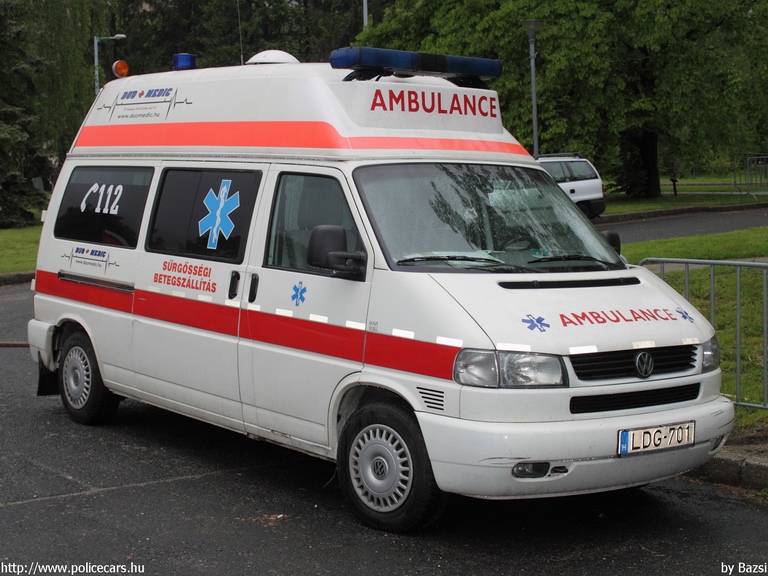 Volkswagen Transporter T4, Duo-Medic Egészségügyi Szolgáltató Kft., fotó: Bazsi
Keywords: mentő mentőautó magyar Magyarország LDG-701