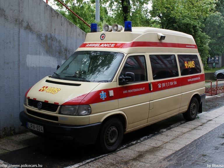 Volkswagen Transporter T4, AMS Mentõszolgálat, fotó: Bbazsa
Keywords: mentő mentőautó magyar Magyarország LRA-024