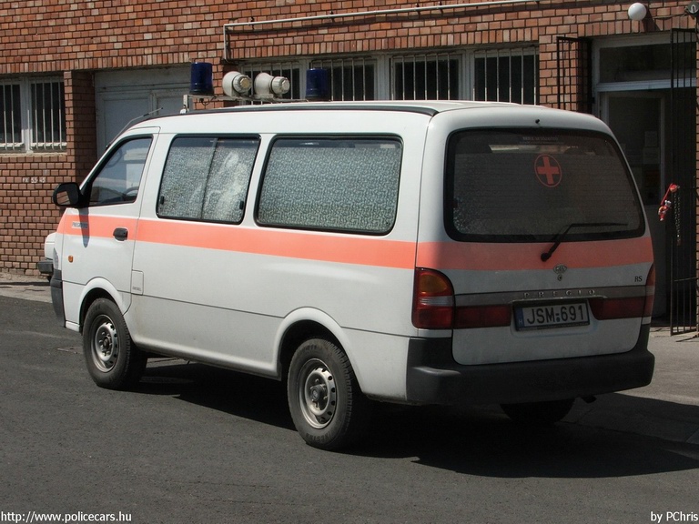 Kia Pregio, Tarcsai Mentõ Bt., fotó: PChris
Keywords: mentő mentőautó magyar Magyarország JSM-691