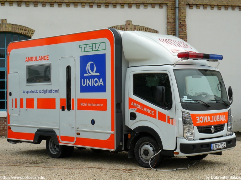 Renault Maxity 150.35, Oxyteam Nemzeti Sportszövetség Mentõszolgálat, fotó: Döbrentei Balázs
Keywords: mentő mentőautó magyar Magyarország LRV-733