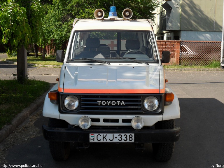 Toyota Land Cruiser, Országos Mentõszolgálat, fotó: Norb
Keywords: mentő mentőautó magyar Magyarország omsz CKJ-338