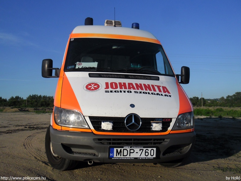 Mercedes-Benz Sprinter 316 CDI, Johannita Segítõ Szolgálat, fotó: Holló
Keywords: mentő mentőautó magyar Magyarország MDP-760