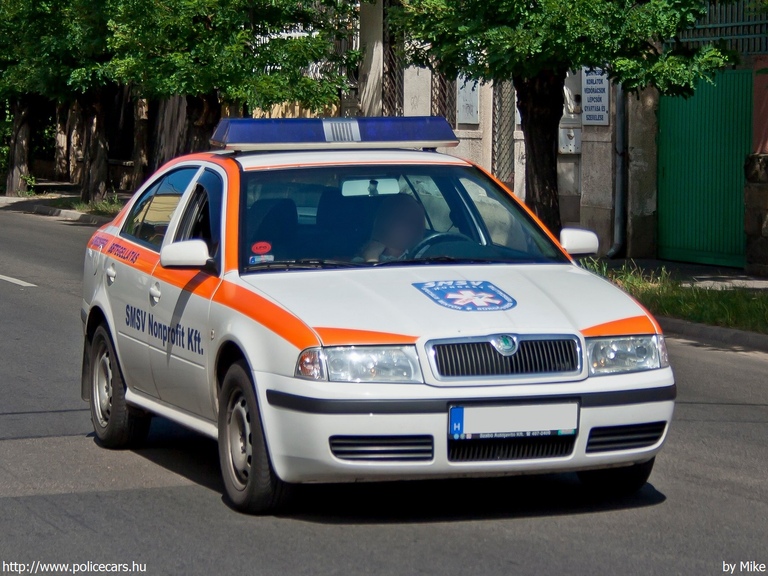 Skoda Octavia, SMSV, vérszállítás, fotó: Mike
Keywords: mentő magyar Magyarország mentőautó KVZ-533
