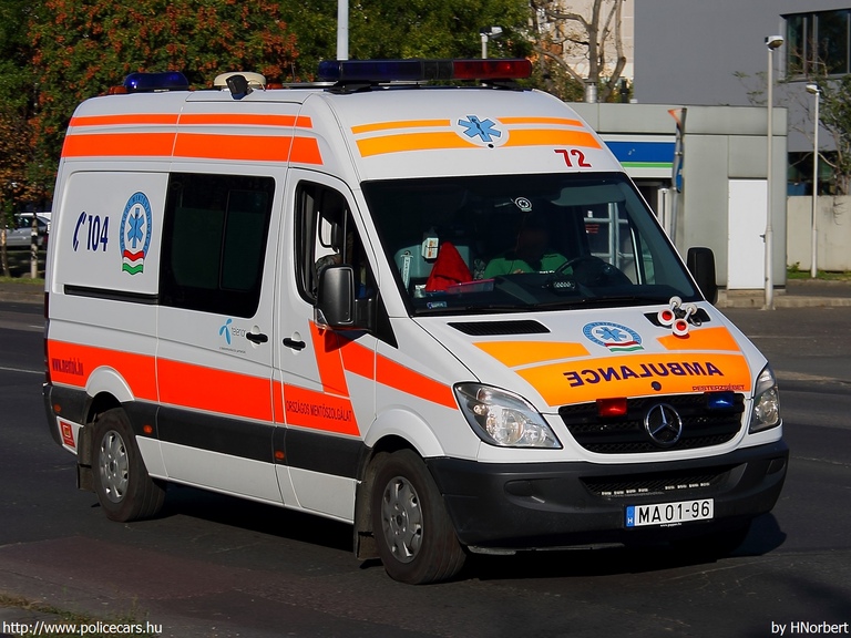 Mercedes-Benz Sprinter II, Országos Mentõszolgálat, fotó: HNorbert
Keywords: mentő mentőautó magyar Magyarország OMSZ MA01-96