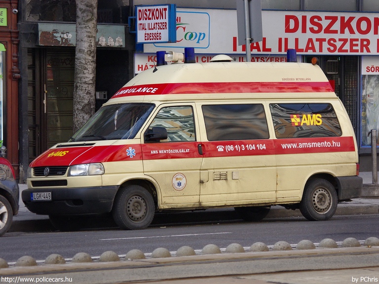Volkswagen Transporter T4, AMS Mentõszolgálat, fotó: PChris
Keywords: mentő magyar Magyarország mentőautó LGK-449