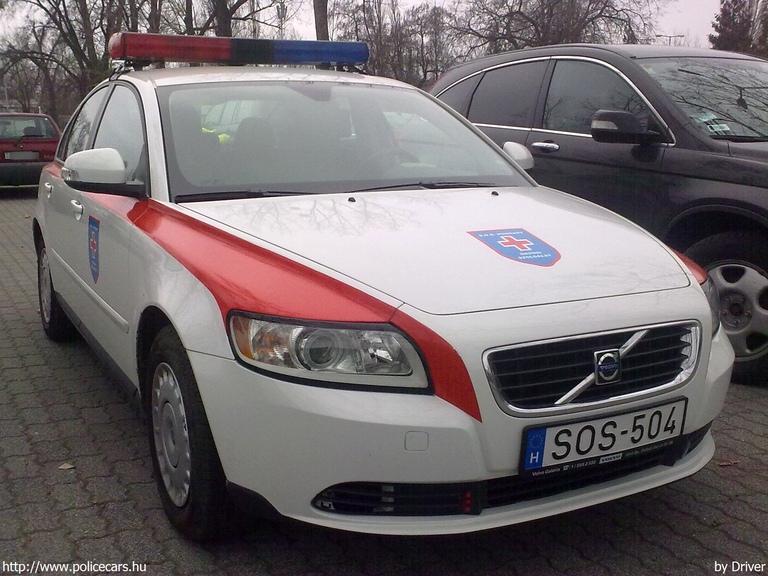 Volvo S40, SOS Assistance Hungary Kft., fotó: Driver
Keywords: mentő mentőautó magyar Magyarország SOS-504