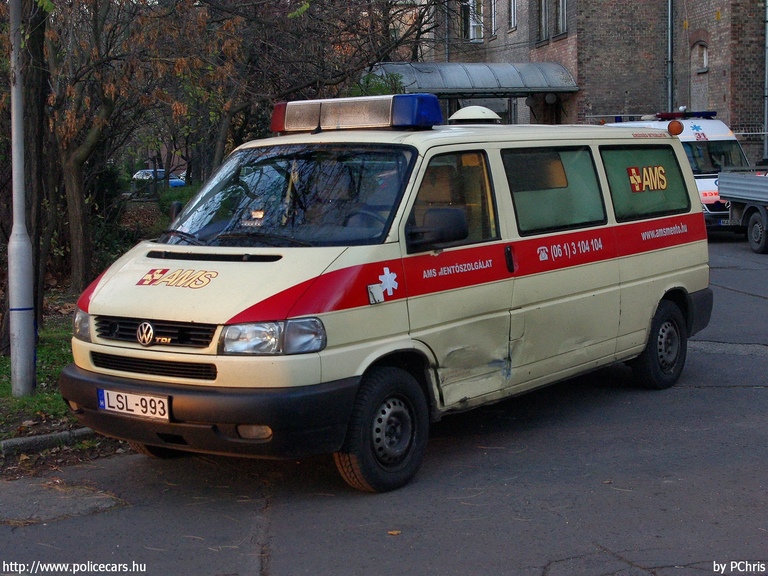Volkswagen Transporter T4, AMS Mentõszolgálat, Budapest, fotó: PChris
Keywords: mentő mentőautó magyar Magyarország LSL-993