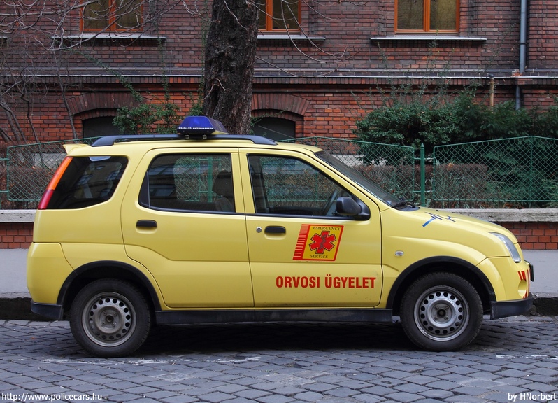 Suzuki Ignis, orvosi ügyelet, Emergency Service Kft., fotó: HNorbert
Keywords: mentő mentőautó magyar Magyarország JOG-906 ambulance hungarian Hungary