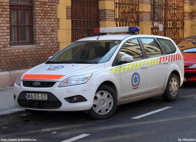 Ford Focus, Országos Mentõszolgálat, fotó: HNorbert
Keywords: mentő mentőautó OMSZ magyar Magyarország MA03-07 ambulance hungarian Hungary