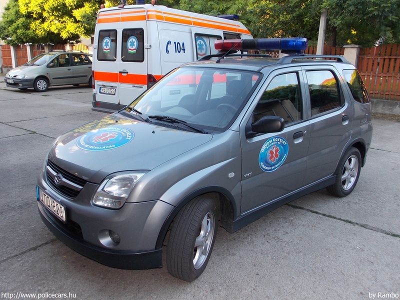 Suzuki Ignis, Orvosi Ügyelet Nonprofit Kft., Hajdúnánás, fotó: Rambo
Keywords: mentő mentőautó magyar Magyarország JTD-823 ambulance hungarian Hungary