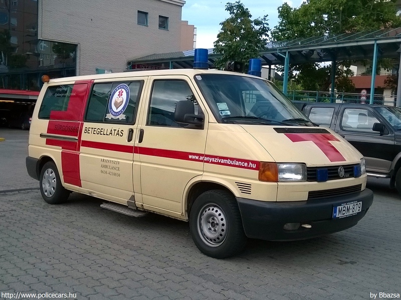 Volkswagen Transporter T4, Aranyszív Ambulance Kft., fotó: Bbazsa
Keywords: mentő mentőautó magyar Magyarország MBM-879