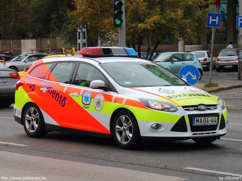 Ford Focus, Budapest, MOK, Magyar Gyermekmentõ Alapítvány, fotó: HNorbert
Keywords: mentő mentőautó magyar Magyarország MA04-44 ambulance hungarian Hungary