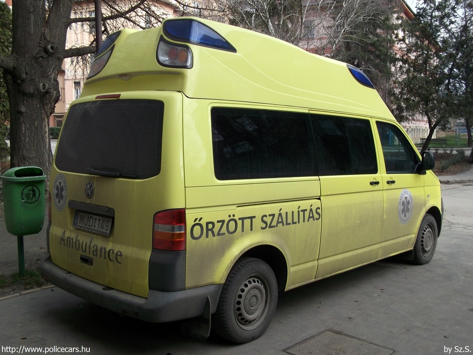 Volkswagen Transporter T5, Maros Sped Trans Kft., fotó: Sz.S.
Keywords: mentő mentőautó magyar Magyarország MJD-149