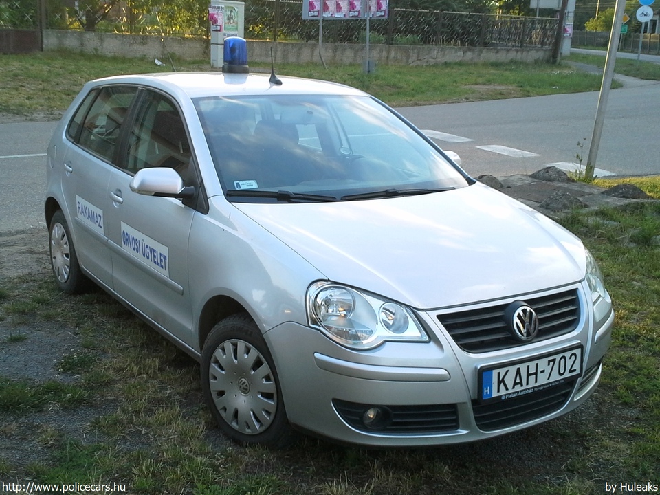 Volkswagen Polo, orvosi ügyelet, Rakamaz, fotó: Huleaks
Keywords: mentő mentőautó magyar Magyarország ambulance hungarian Hungary KAH-702