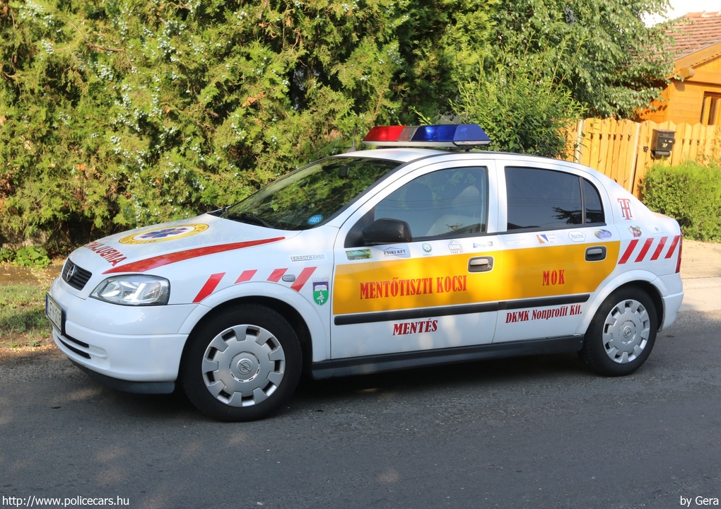 Opel Astra G, MOK, Dabas, DKMK Nonprofit Kft., fotó: Gera
Keywords: mentő mentőautó magyar Magyarország ambulance hungarian Hungary LFY-216