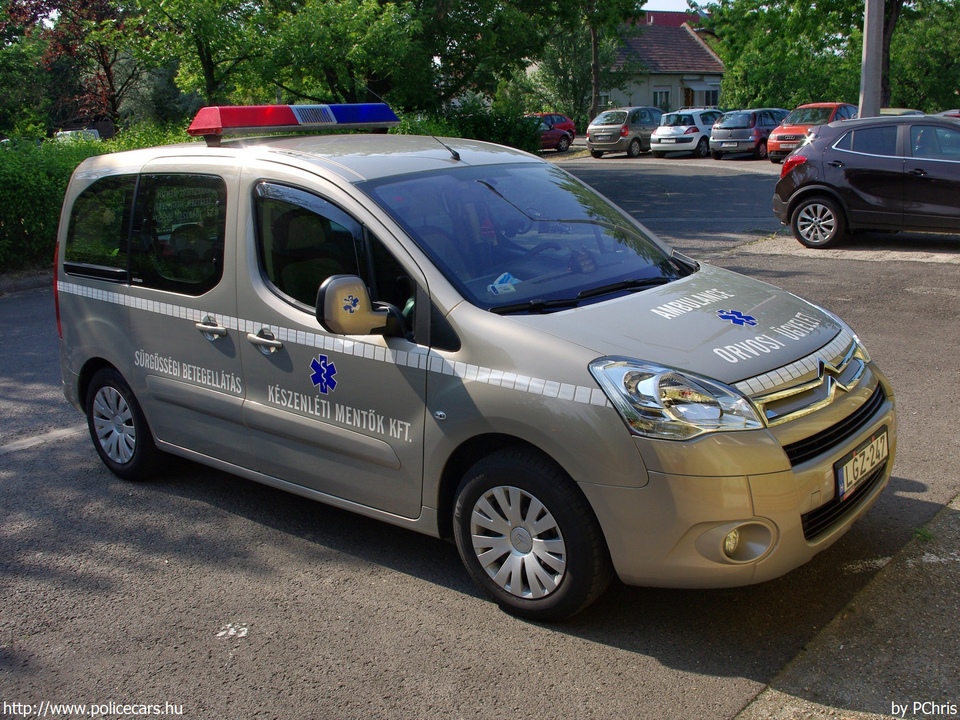 Citroen Berlingo, orvosi ügyelet, Dunakeszi, Készenléti Mentõk Kft., fotó: PChris
Keywords: mentő mentőautó magyar Magyarország LGZ-247 Hungary hungarian ambulance