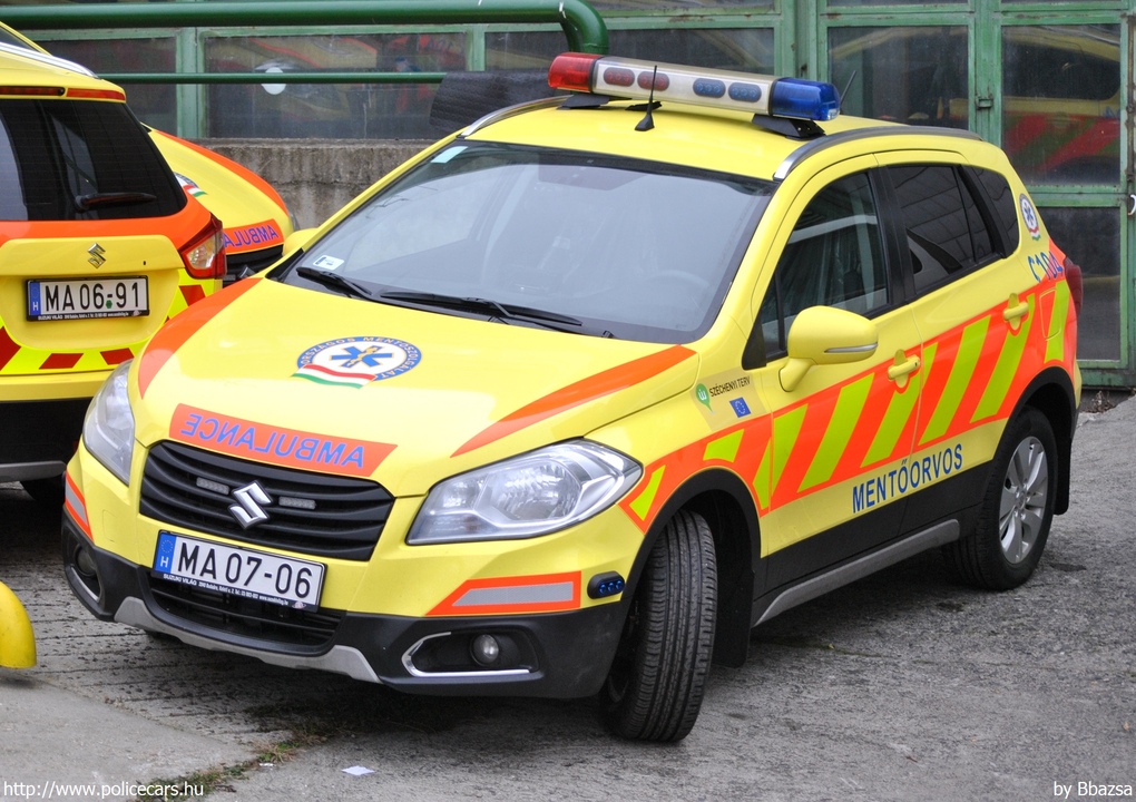 Suzuki SX4 S-Cross, Országos Mentõszolgálat, MOK, fotó: Bbazsa
Keywords: mentő mentőautó OMSZ magyar Magyarország MA07-06 ambulance hungarian Hungary