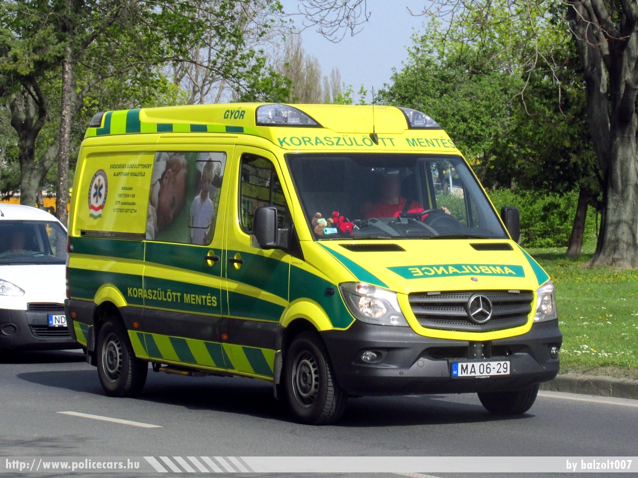 Mercedes-Benz Sprinter II facelift 316 CDI, Egészséges Újszülöttekért Alapítvány Kisalföld, Gyõr, koraszülöttmentõ, Országos Mentõszolgálat, fotó: balzolt007
Keywords: magyar Magyarország mentő mentőautó OMSZ MA06-29 Hungary hungarian ambulance