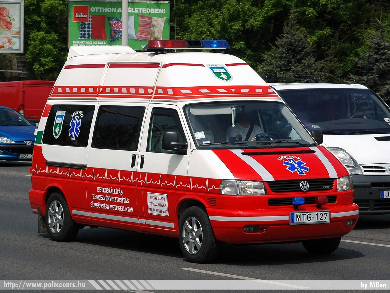 Volkswagen Transporter T4, fotó: MBen
Keywords: magyar Magyarország mentő mentőautó Hungary hungarian ambulance MTG-127