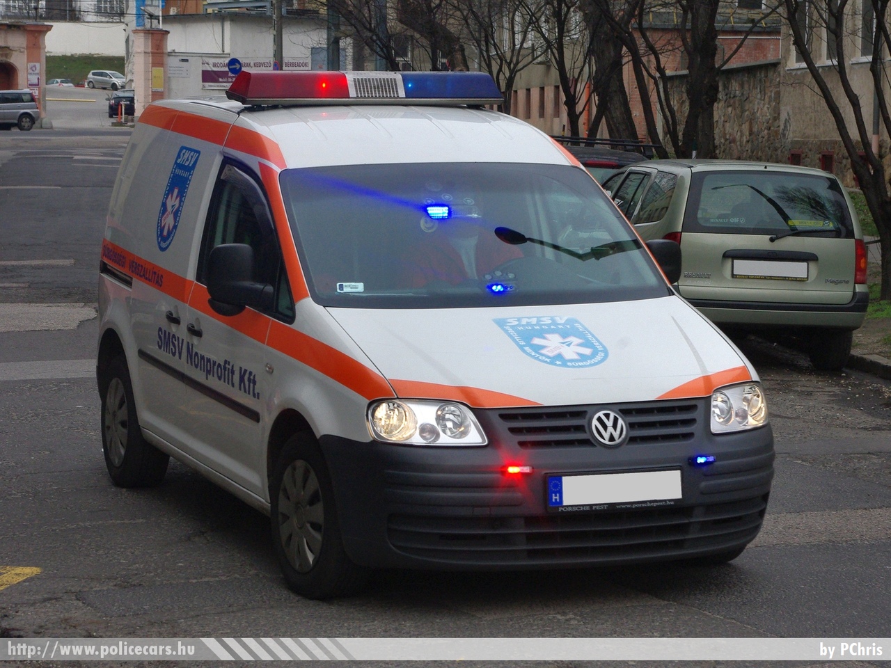 Volkswagen Caddy, SMSV, vérszállítás, fotó: PChris
Keywords: mentő mentőautó magyar Magyarország MCB-175 ambulance hungarian Hungary