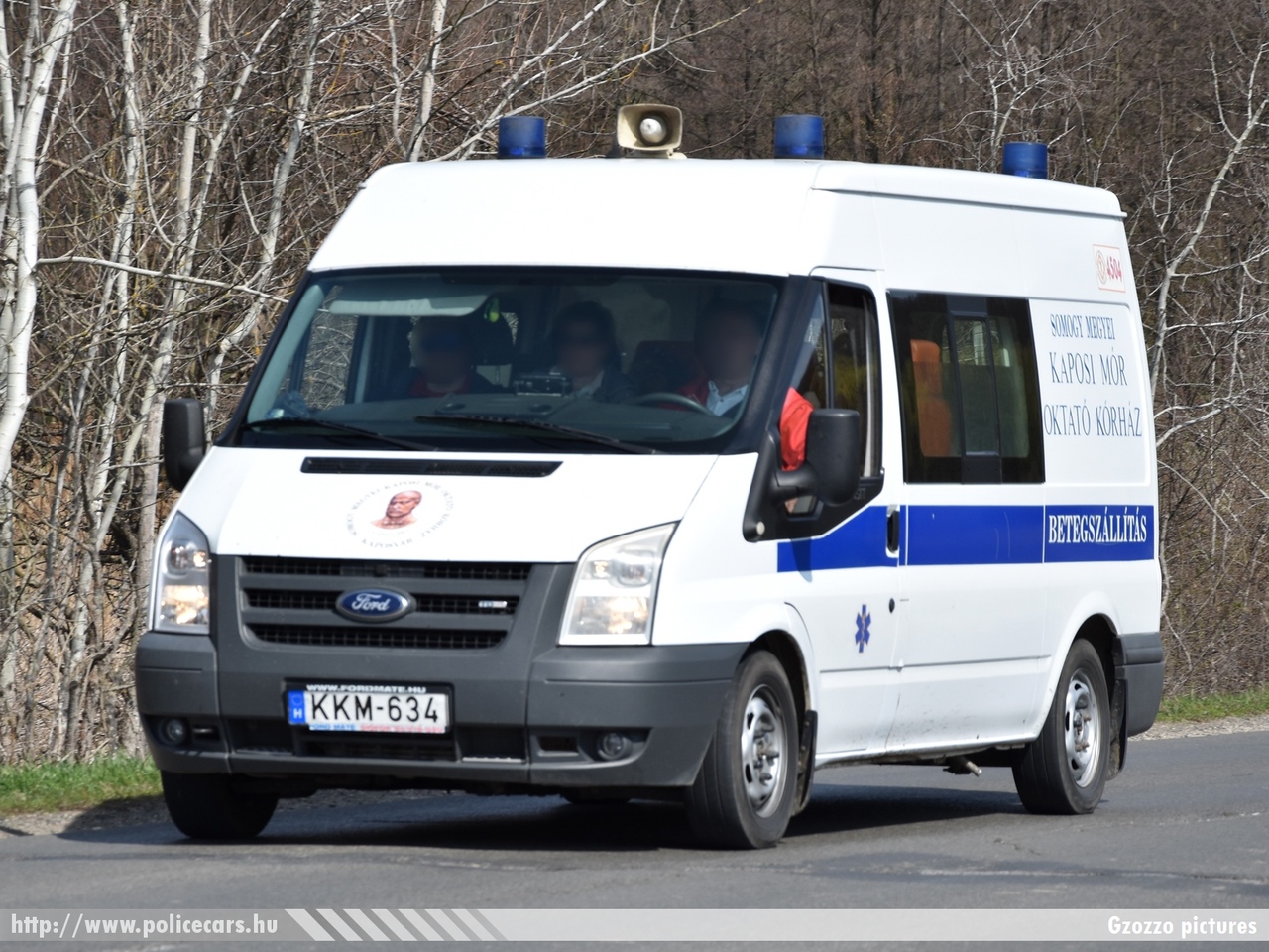 Ford Transit, Kaposvár, Kaposi Mór Oktató Kórház, fotó: Gzozzo pictures
Keywords: mentő mentőautó magyar Magyarország KKM-634