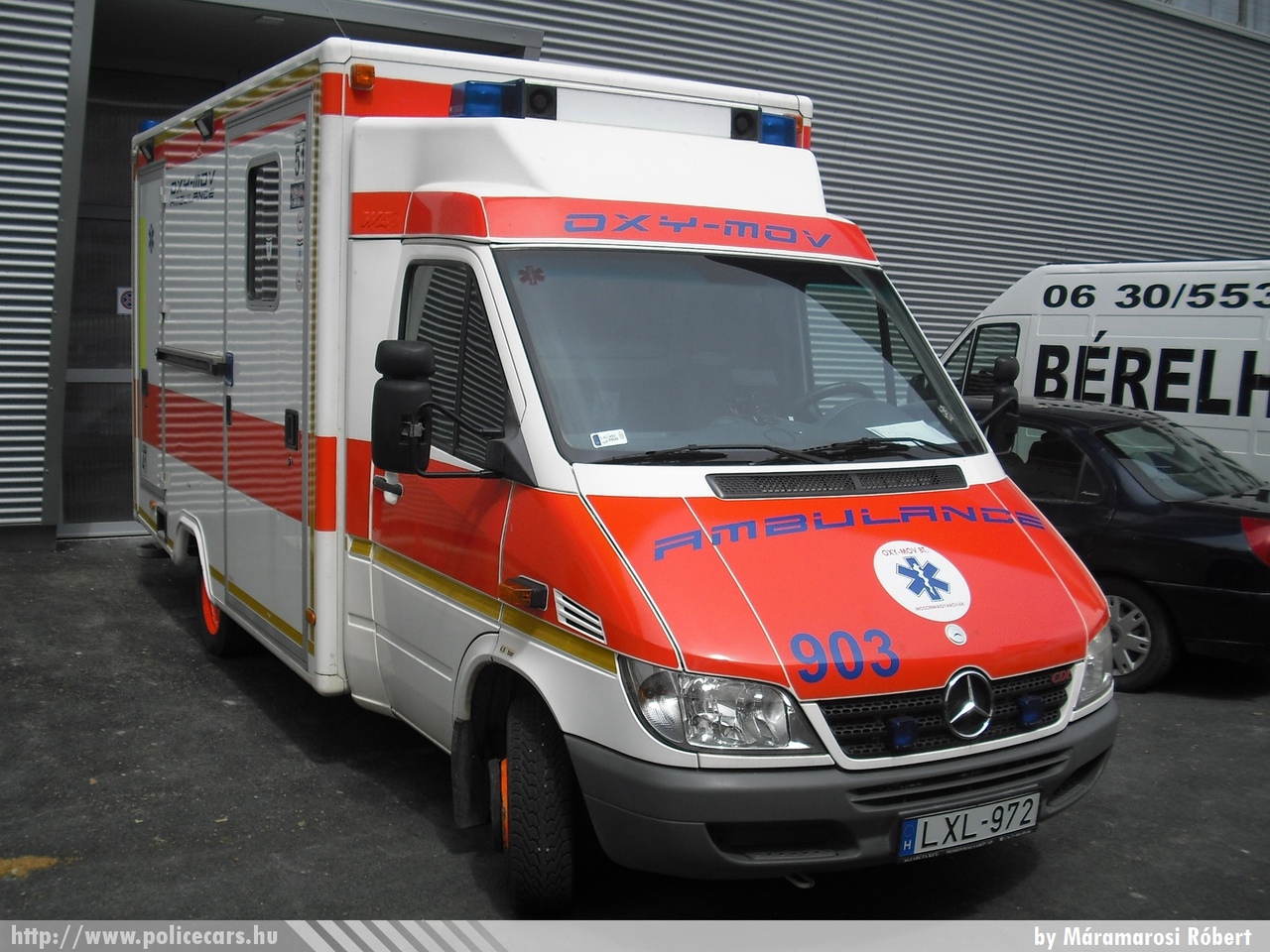 Mercedes Sprinter, Oxy - Mov Bt., fotó: Gabi
Keywords: magyar Magyarország mentő mentőautó Hungary hungarian ambulance LXL-972