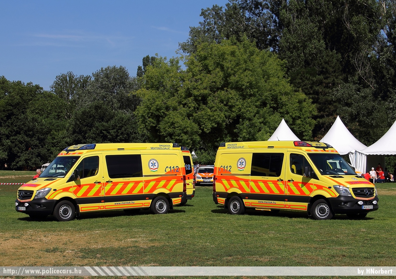 Mercedes-Benz Sprinter II facelift 316CDI Profile, Heros, Országos Mentõszolgálat, fotó: HNorbert
Keywords: OMSZ MA-0855 MA-0856 magyar Magyarország mentő mentőautó Hungary hungarian ambulance