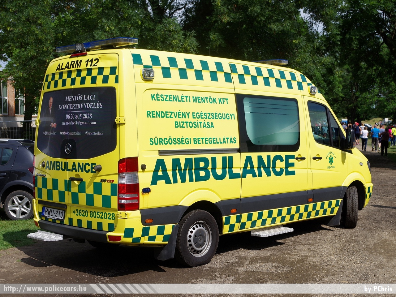 Mercedes-Benz Sprinter II 319 CDI, Készenléti Mentõk Kft., fotó: PChris
Keywords: mentő mentőautó magyar Magyarország hungarian Hungary ambulance PWU-310