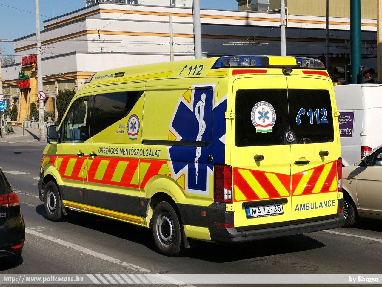 Volkswagen Crafter II Profile, Országos Mentõszolgálat, fotó: Bbazsa
Keywords: magyar Magyarország mentő mentőautó OMSZ Hungary hungarian ambulance MA12-35