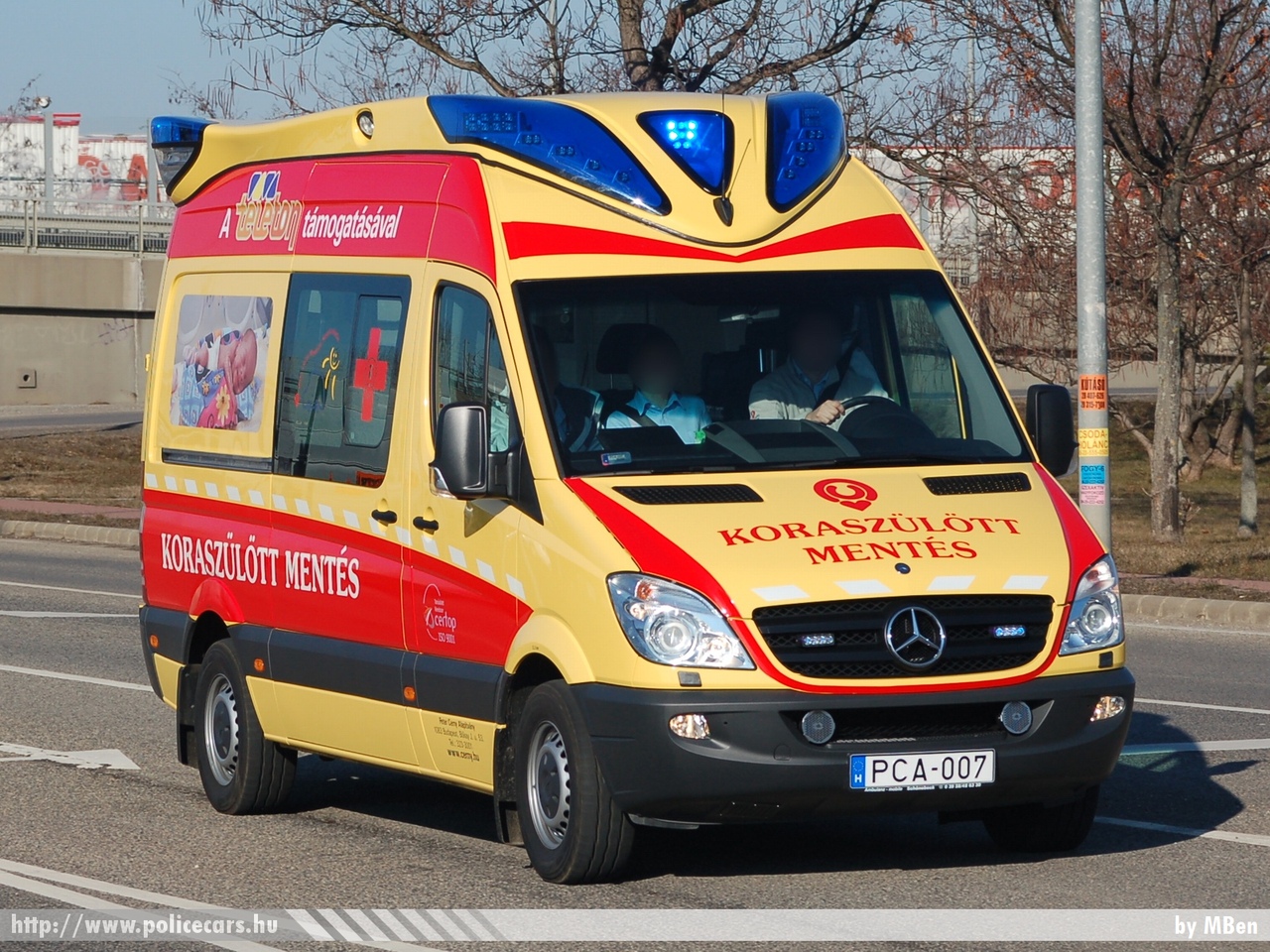 Mercedes-Benz Sprinter II 316 CDI, Budapest, Peter Cerny Alapítvány, koraszülöttmentõ, fotó: MBen
Keywords: mentő mentőautó magyar Magyarország hungarian Hungary ambulance PCA-007