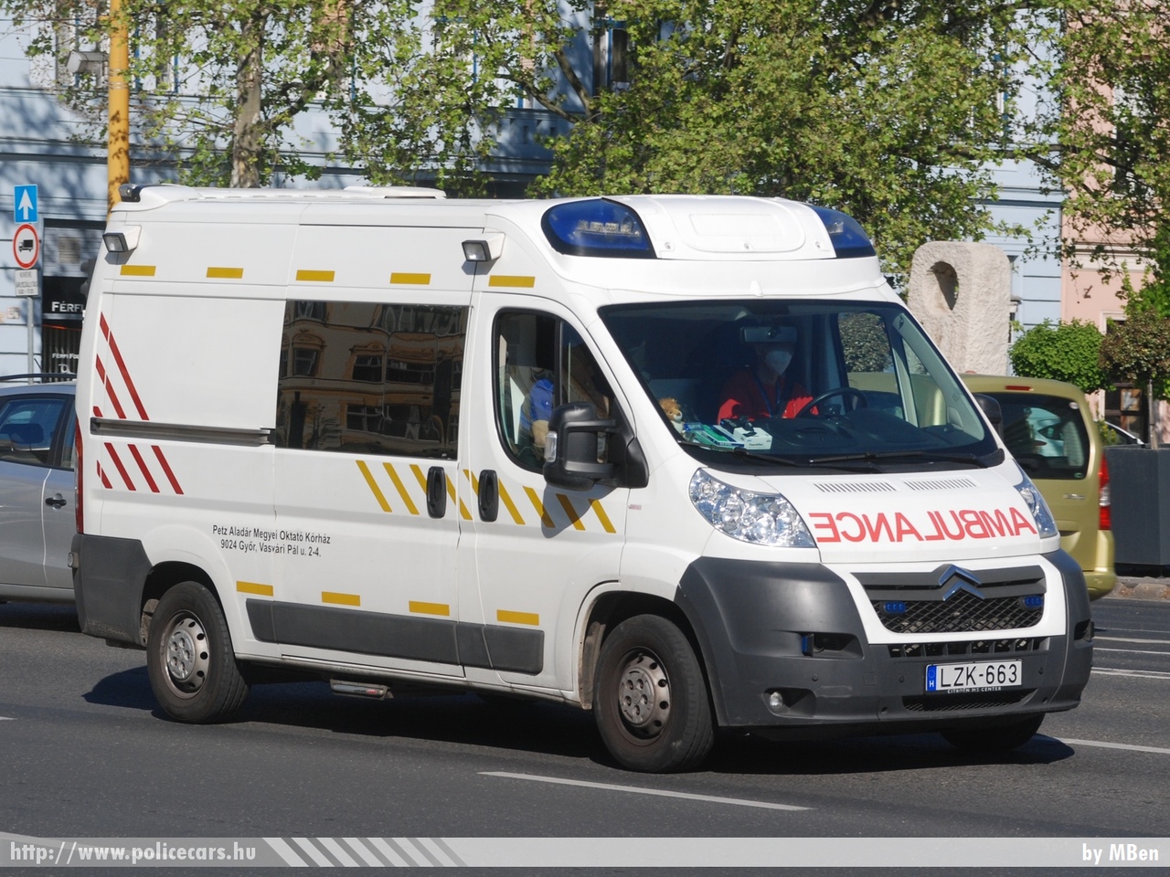 Citroen Jumper, Petz Aladár Megyei Oktató Kórház, Gyõr, fotó: MBen
Keywords: mentő mentőautó magyar Magyarország hungarian Hungary ambulance LZK-663