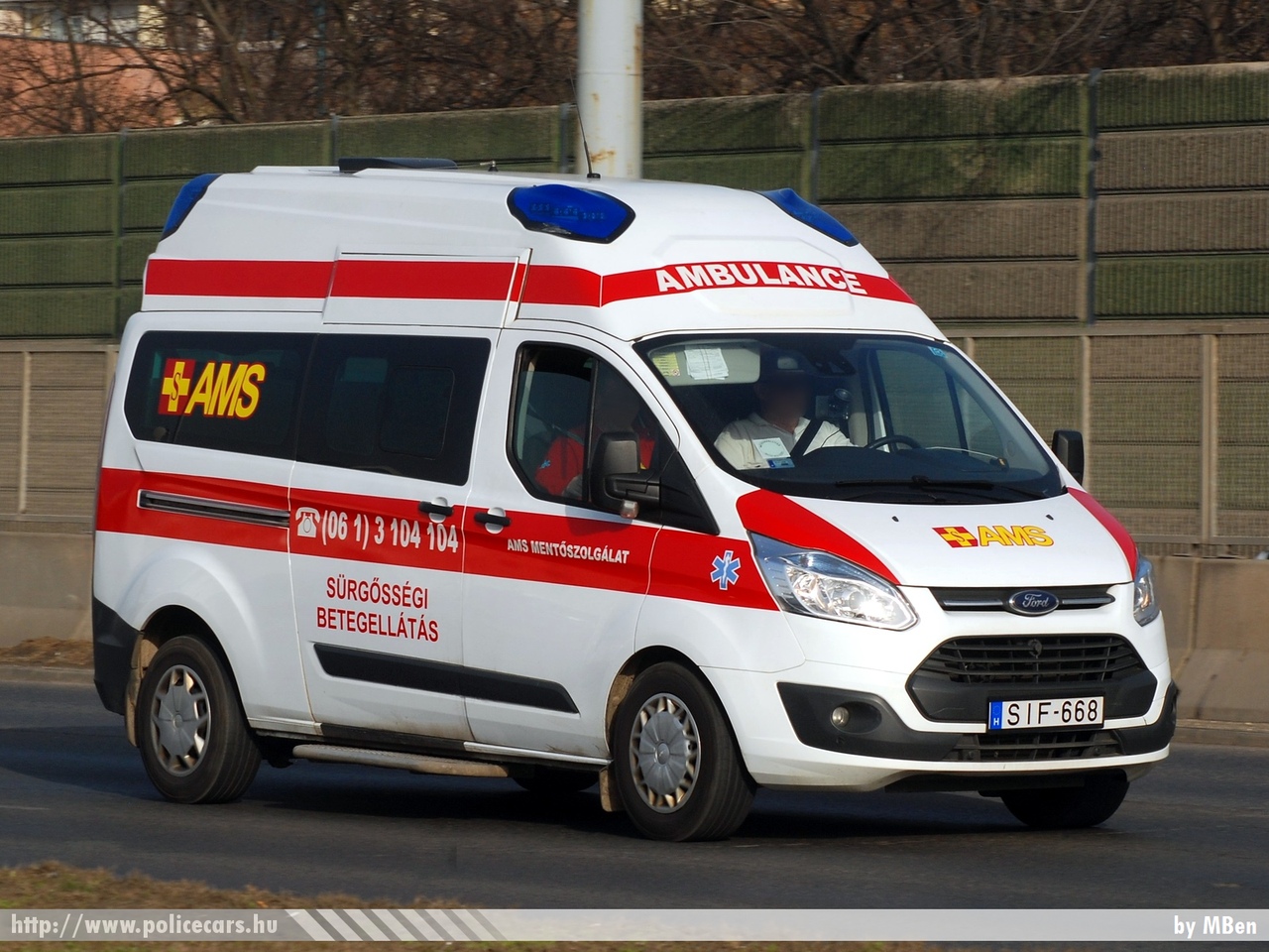 Ford Transit, AMS Assistance Kft., fotó: MBen
Keywords: mentő mentőautó magyar Magyarország hungarian Hungary ambulance SIF-668