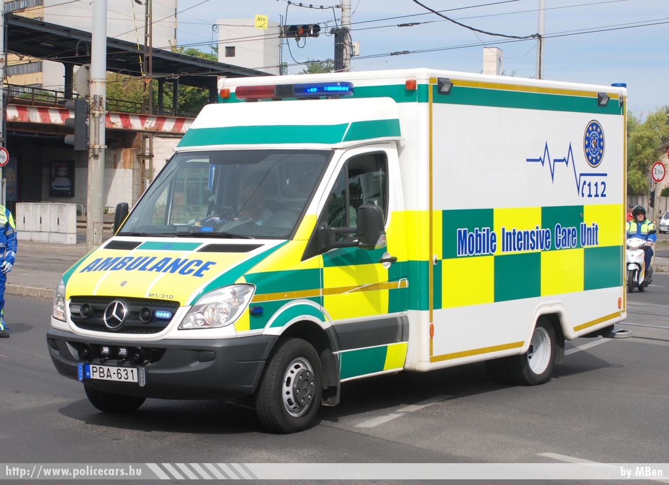 Mercedes-Benz Sprinter II, Inter-Európa Mentõszolgálat, fotó: MBen
Keywords: mentő mentőautó magyar Magyarország hungarian Hungary ambulance PBA-631